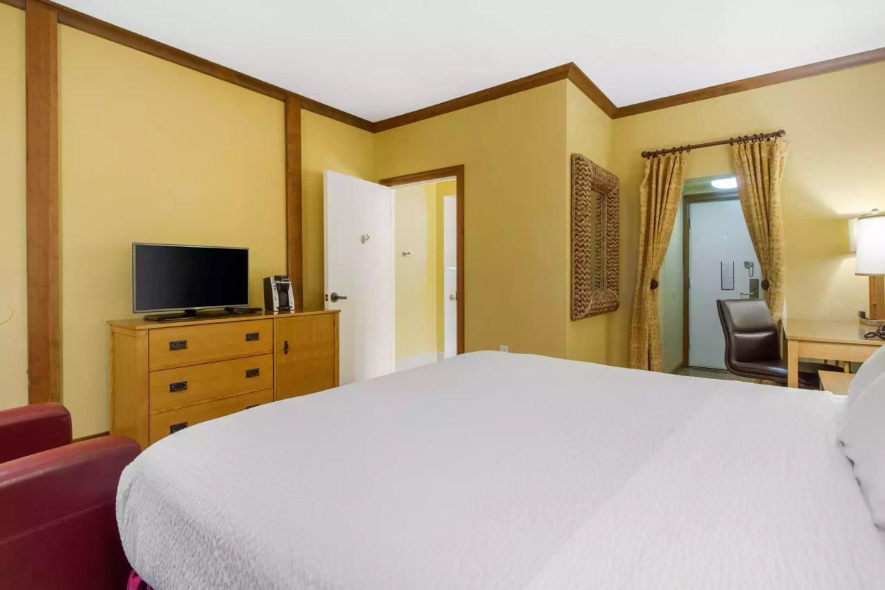 Inn Marin And Suites, Ascend Hotel Collection Novato Exteriér fotografie